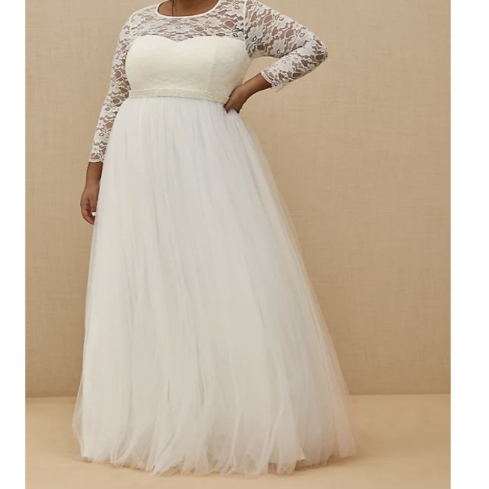 IVORY LACE & TULLE BEADED SASH A-LINE WEDDING DRES